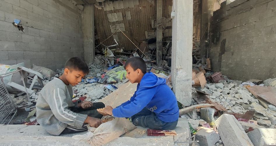 UNICEF SÖZCÜSÜ SELİM ÜVEYS