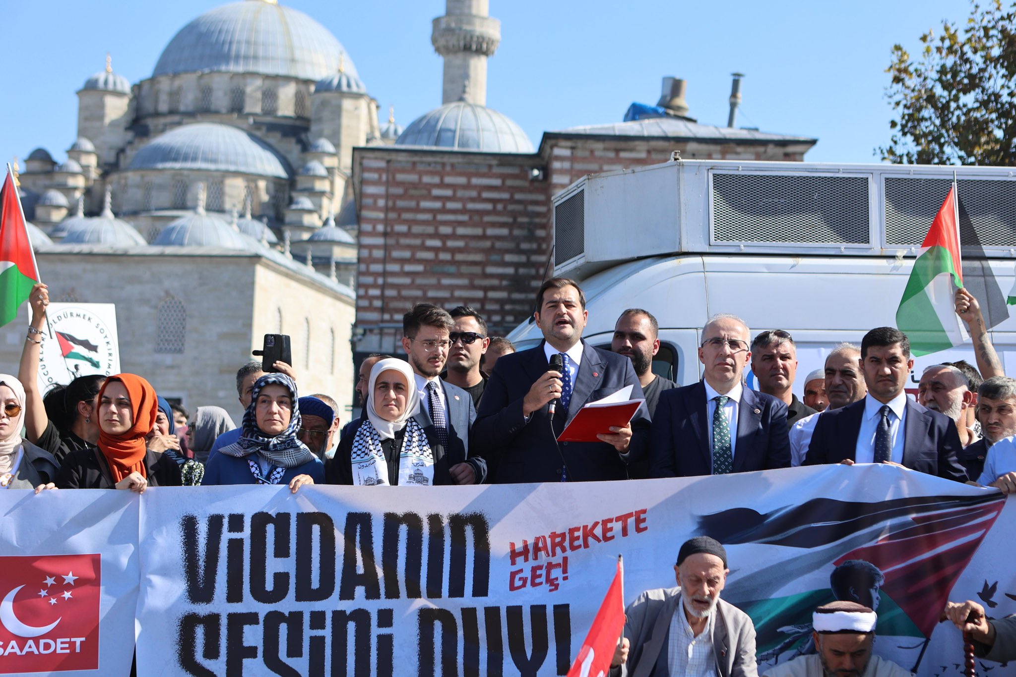 SAADET PARTİSİ İSTANBUL İL BAŞKANI ÖMER FARUK YAZICI: İRAN SİYONİSTLERİN KAĞITTAN KAPLAN OLDUĞUNU GÖSTERDİ