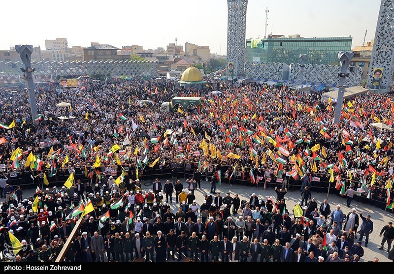 ŞEHİD TÜMGENERAL ABBAS NİLFURUŞAN İÇİN TAHRAN'DA CENAZE MERASİMİ DÜZENLENDİ